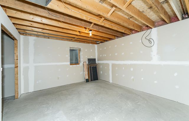 4943 3rd Street NW, Rochester, MN 55901