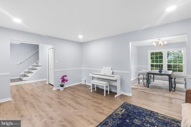 13338 POINT RIDER LN, Herndon, VA 20171