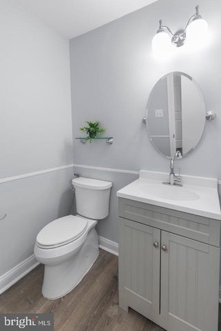 13338 POINT RIDER LN, Herndon, VA 20171
