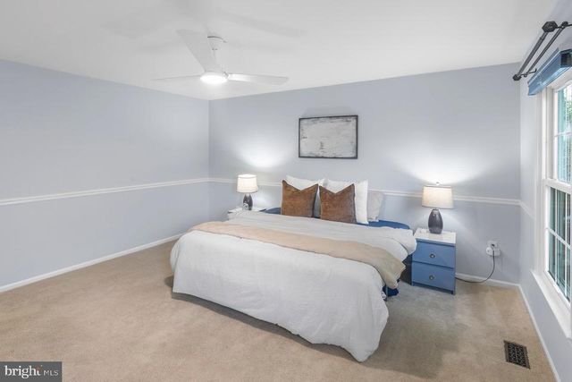 13338 POINT RIDER LN, Herndon, VA 20171
