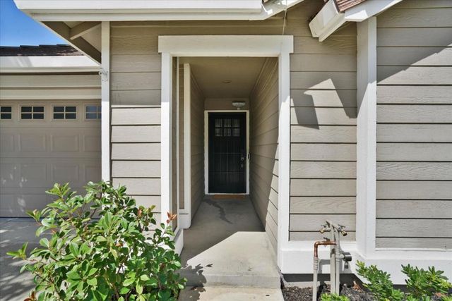 282 Trenton Circle, Pleasanton, CA 94566