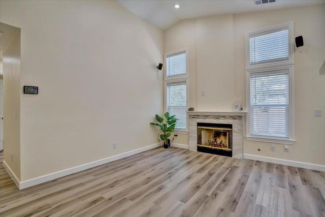 282 Trenton Circle, Pleasanton, CA 94566