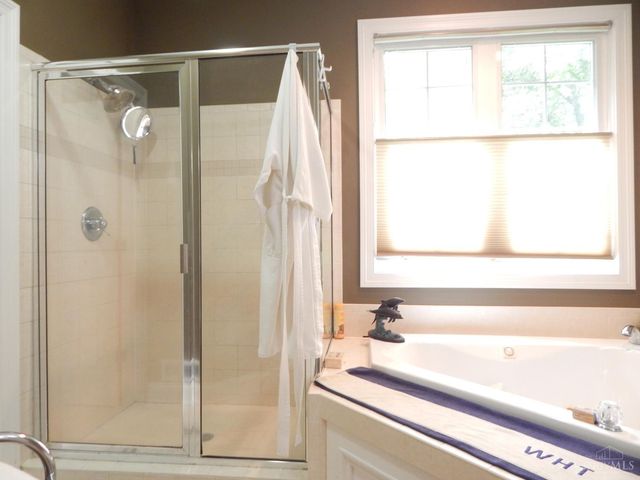 8171 Cheltenham Court, Hamilton Twp, OH 45039
