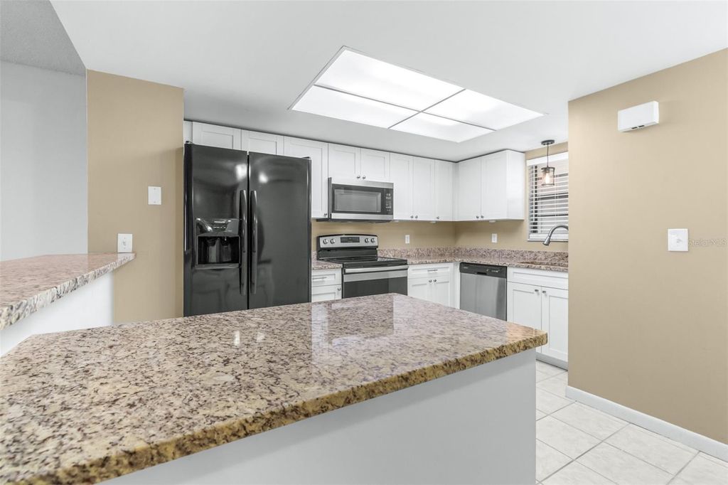 Image 13 of property listing at 1000 TARPON WOODS BOULEVARD 503, Palm Harbor, FL 34685