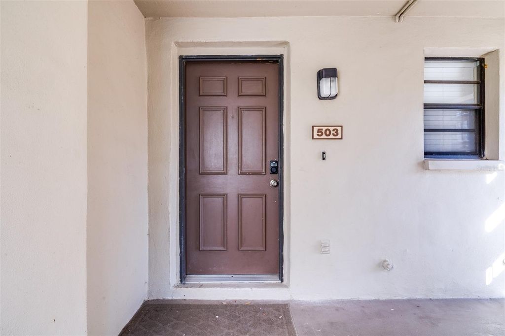 Image 3 of property listing at 1000 TARPON WOODS BOULEVARD 503, Palm Harbor, FL 34685