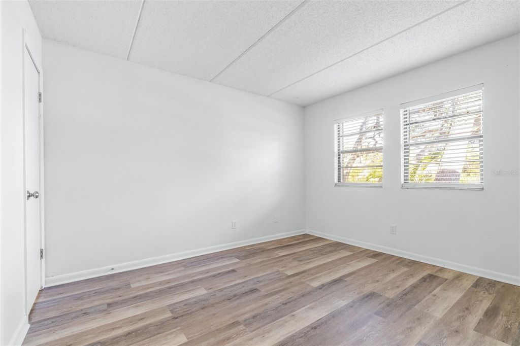 Image 25 of property listing at 1000 TARPON WOODS BOULEVARD 503, Palm Harbor, FL 34685