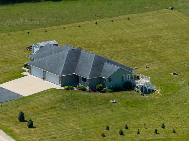 N4035 Ace Court, Brodhead, WI 53520