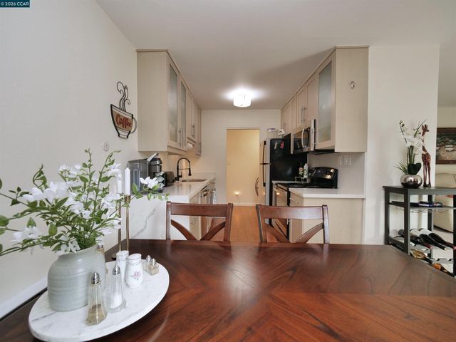 2180 Geary Rd 20, Pleasant Hill, CA 94523