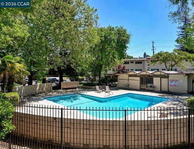 2180 Geary Rd 20, Pleasant Hill, CA 94523