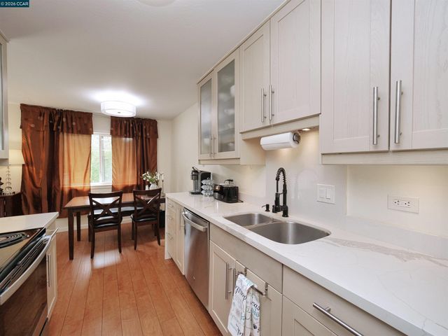 2180 Geary Rd 20, Pleasant Hill, CA 94523
