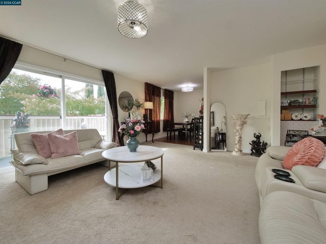 2180 Geary Rd 20, Pleasant Hill, CA 94523