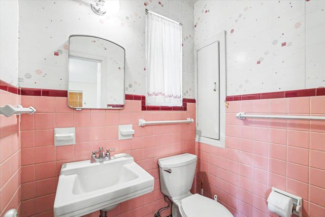 1308 Betton Road, Tallahassee, FL 32308