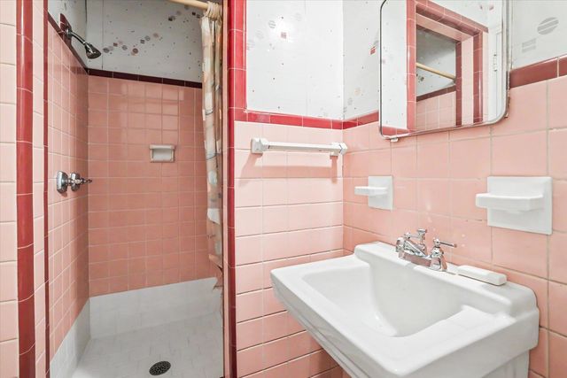 1308 Betton Road, Tallahassee, FL 32308