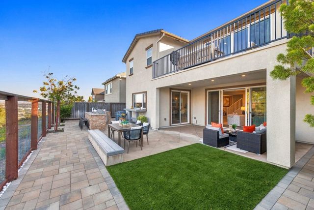 822 Via Palermo, San Ramon, CA 94583