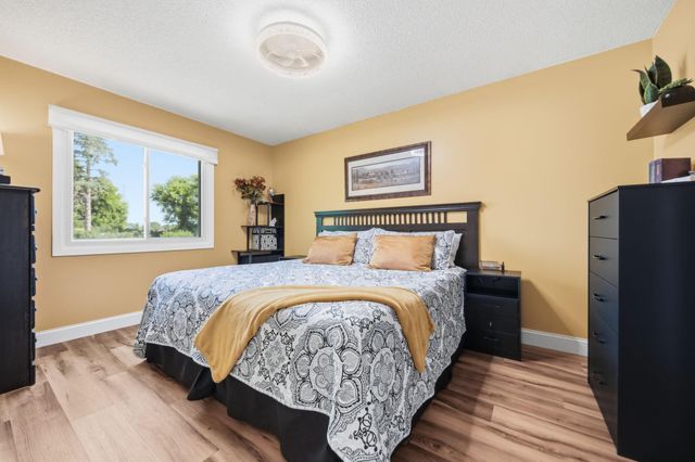 10315 96th Avenue N, Maple Grove, MN 55369