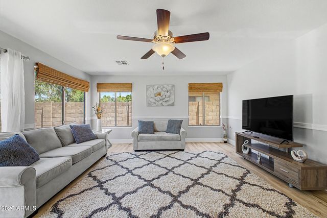 1848 E ASPEN Way, Gilbert, AZ 85234