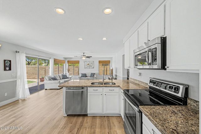 1848 E ASPEN Way, Gilbert, AZ 85234