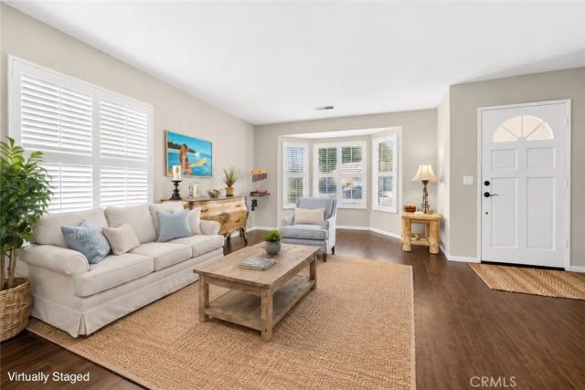 28603 Applewood Lane, Castaic, CA 91384