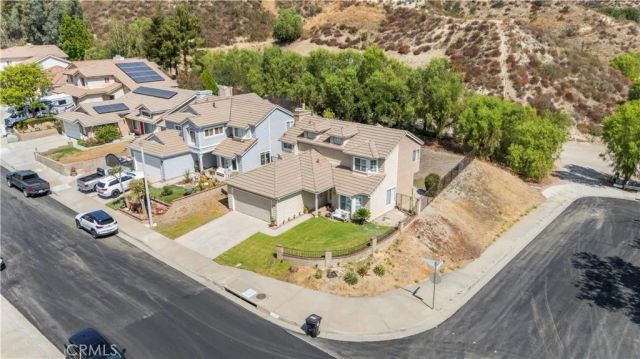 28603 Applewood Lane, Castaic, CA 91384