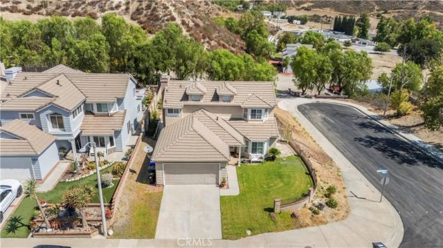 28603 Applewood Lane, Castaic, CA 91384