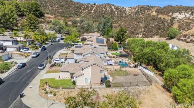 28603 Applewood Lane, Castaic, CA 91384