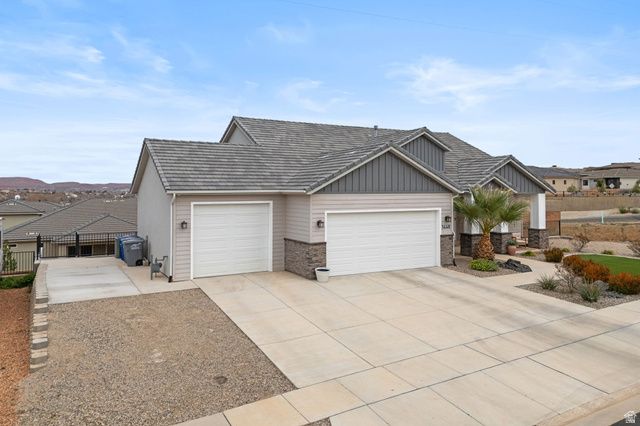 1448 BOOMERS LOOP, Santa Clara, UT 84765
