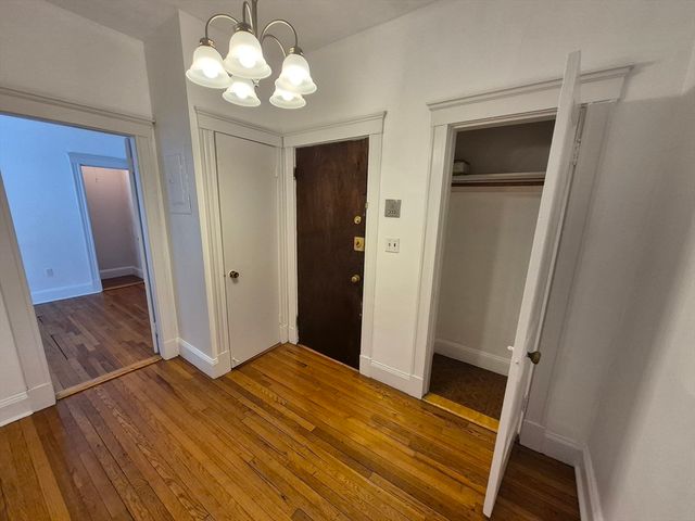 451 Park Dr 2C, Boston, MA 02215