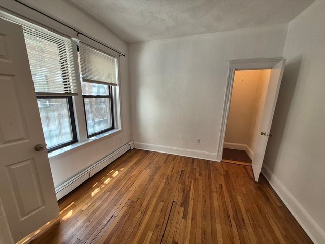 451 Park Dr 2C, Boston, MA 02215