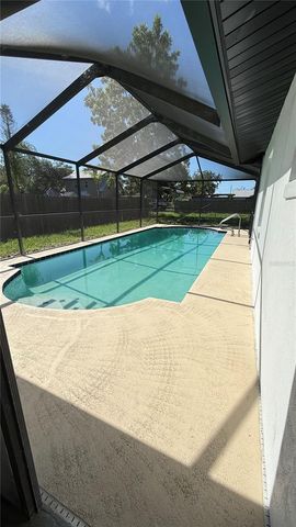 606 RIDGEWOOD AVENUE, Dundee, FL 33838