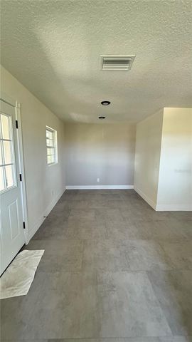 606 RIDGEWOOD AVENUE, Dundee, FL 33838