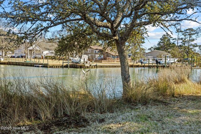 111 Cape Point Boulevard, Cape Carteret, NC 28584