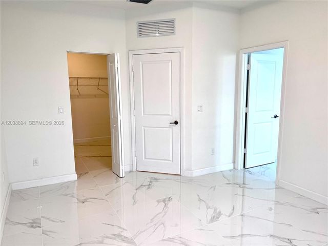 15925 SW SW 2 PL, Pembroke Pines, FL 33027