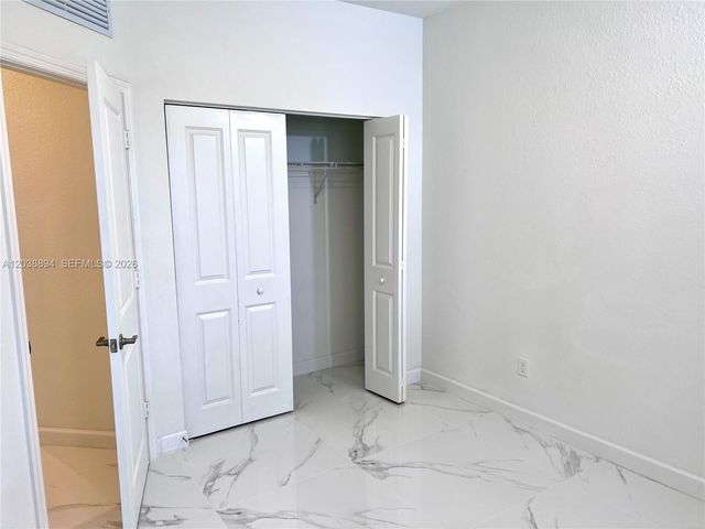 15925 SW SW 2 PL, Pembroke Pines, FL 33027
