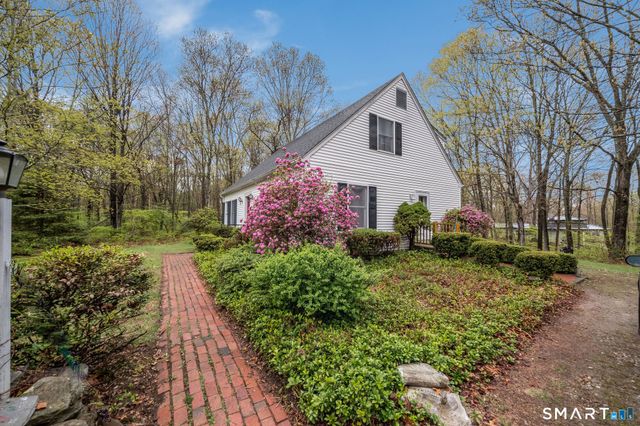 526 Horse Pond Road, Madison, CT 06443