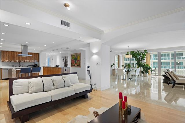 10155 Collins Ave 1105, Bal Harbour, FL 33154