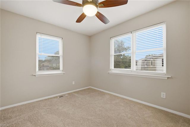 809 S Buckingham CT, Virginia Beach, VA 23462