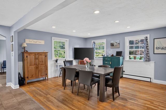 12 Cairnslea Ln, Scituate, MA 02066