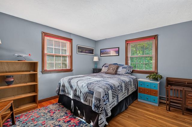 12 Cairnslea Ln, Scituate, MA 02066