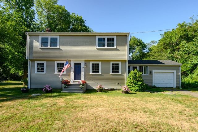 12 Cairnslea Ln, Scituate, MA 02066