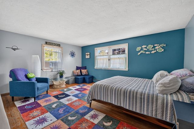 12 Cairnslea Ln, Scituate, MA 02066