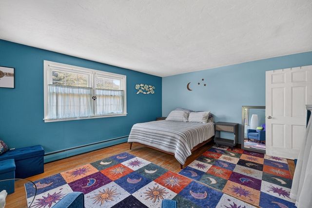12 Cairnslea Ln, Scituate, MA 02066