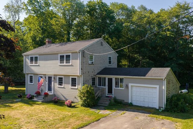12 Cairnslea Ln, Scituate, MA 02066