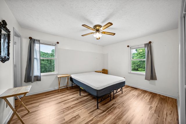 278 Earl Slate Rd, Clarksville, TN 37043