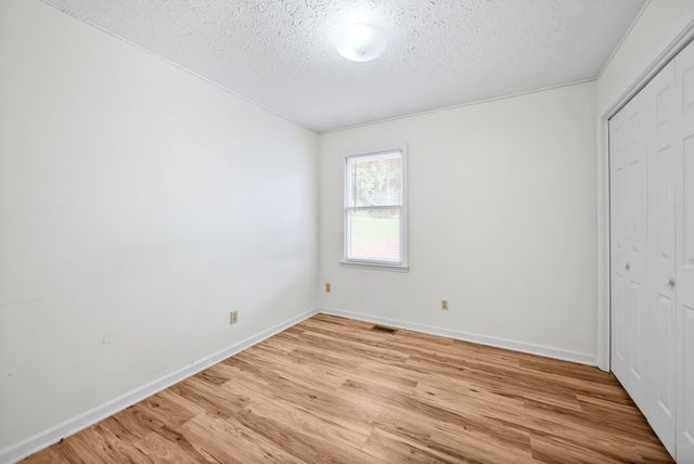 278 Earl Slate Rd, Clarksville, TN 37043