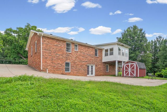 278 Earl Slate Rd, Clarksville, TN 37043