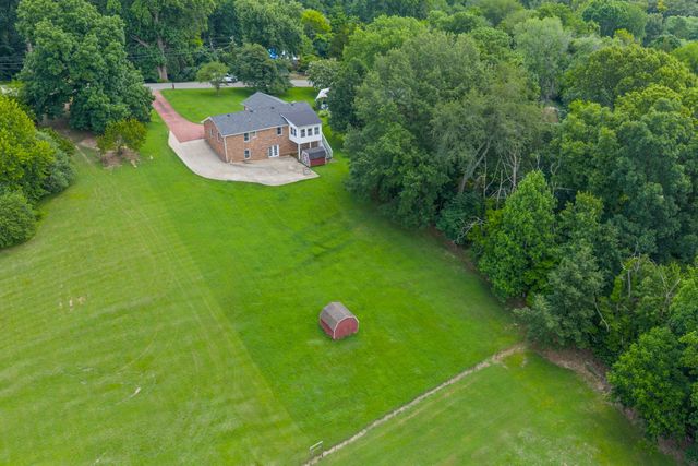 278 Earl Slate Rd, Clarksville, TN 37043