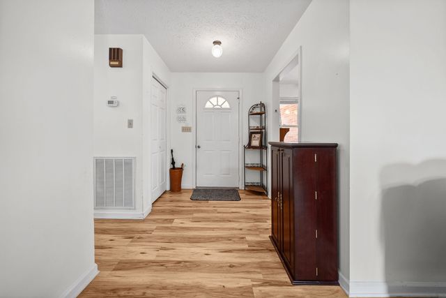 278 Earl Slate Rd, Clarksville, TN 37043