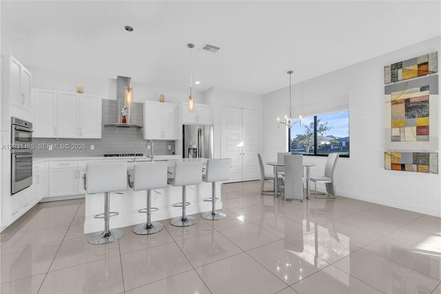 10890 Shore Street, Parkland, FL 33076