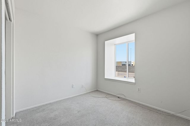 4014 S 44th Way, Phoenix, AZ 85040