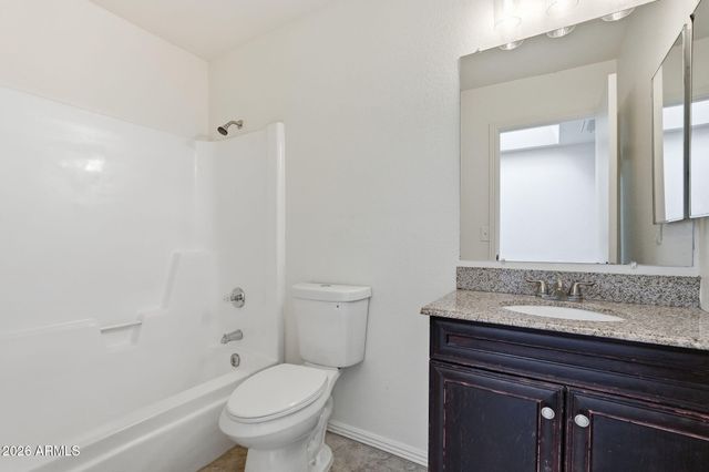 4014 S 44th Way, Phoenix, AZ 85040